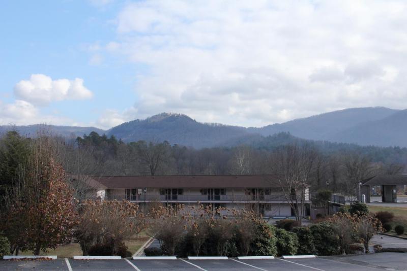 Mountain Valley Inn Dillard Eksteriør bilde